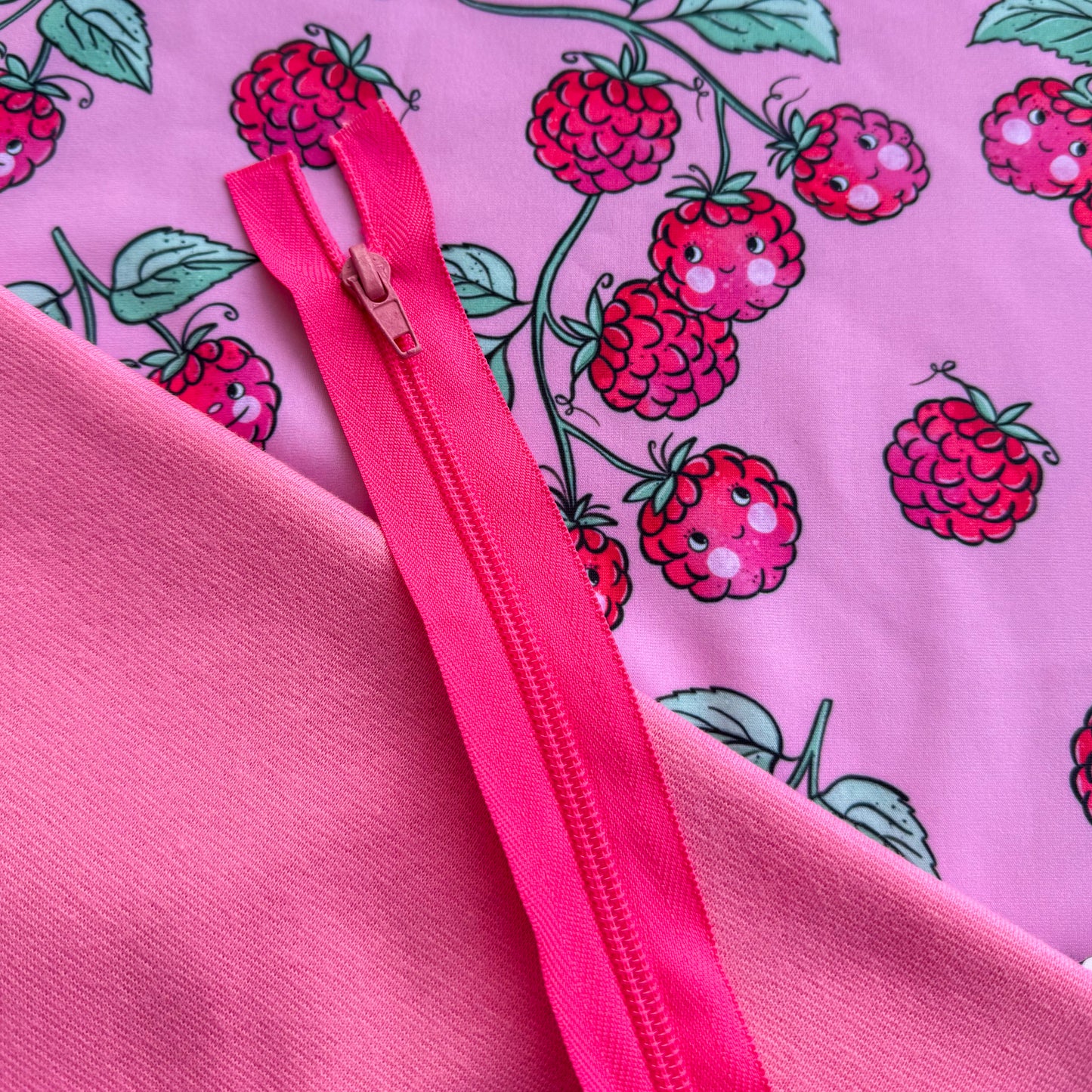 Avovetoketju 60cm: vadelma